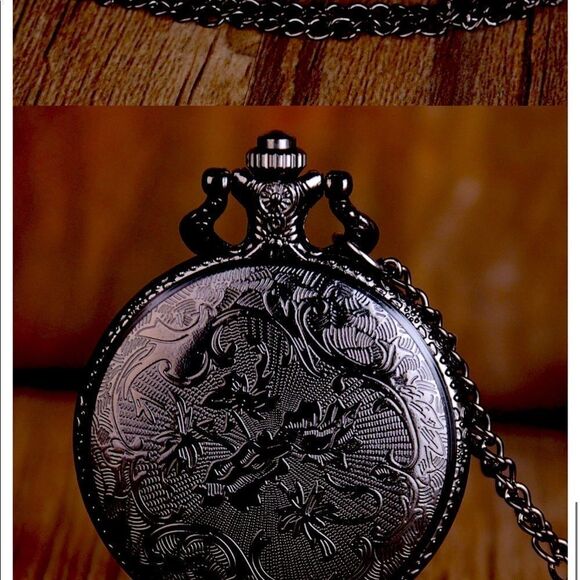 Octopus Quartz Pocket Watch Pewter tone - Picture 4 of 4
